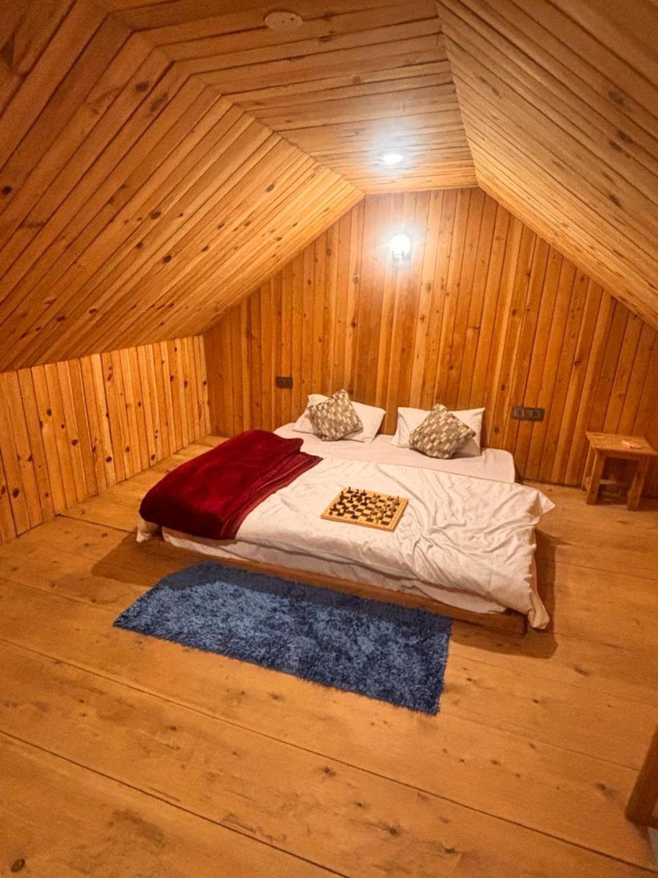 The Cozy Cabin, Jibhi Banjār Esterno foto